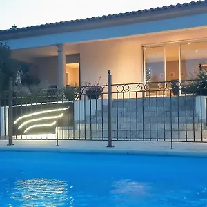Jasmin Villa Régusse